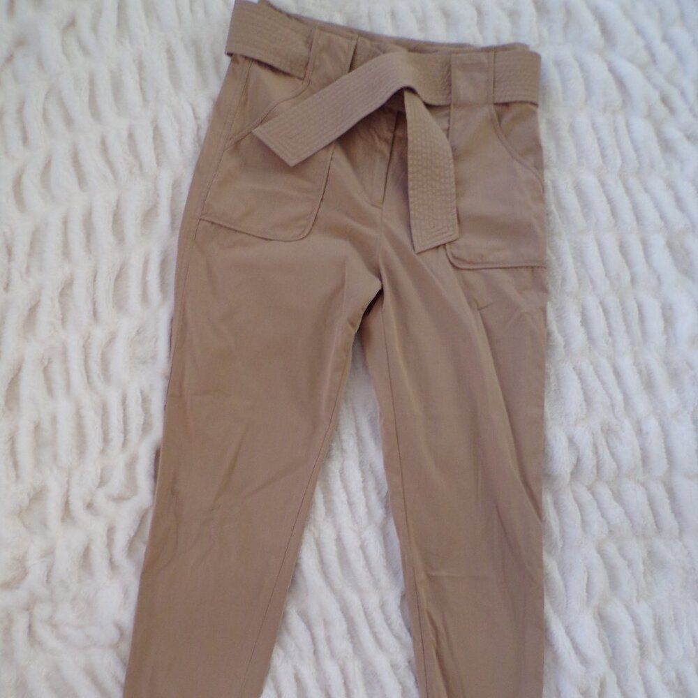 NWOT Veronica Beard straight leg tan pants 8